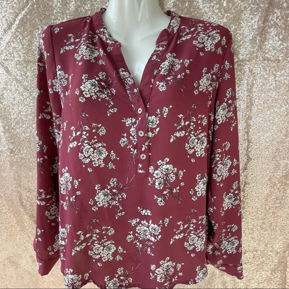 Floral along Sleeve